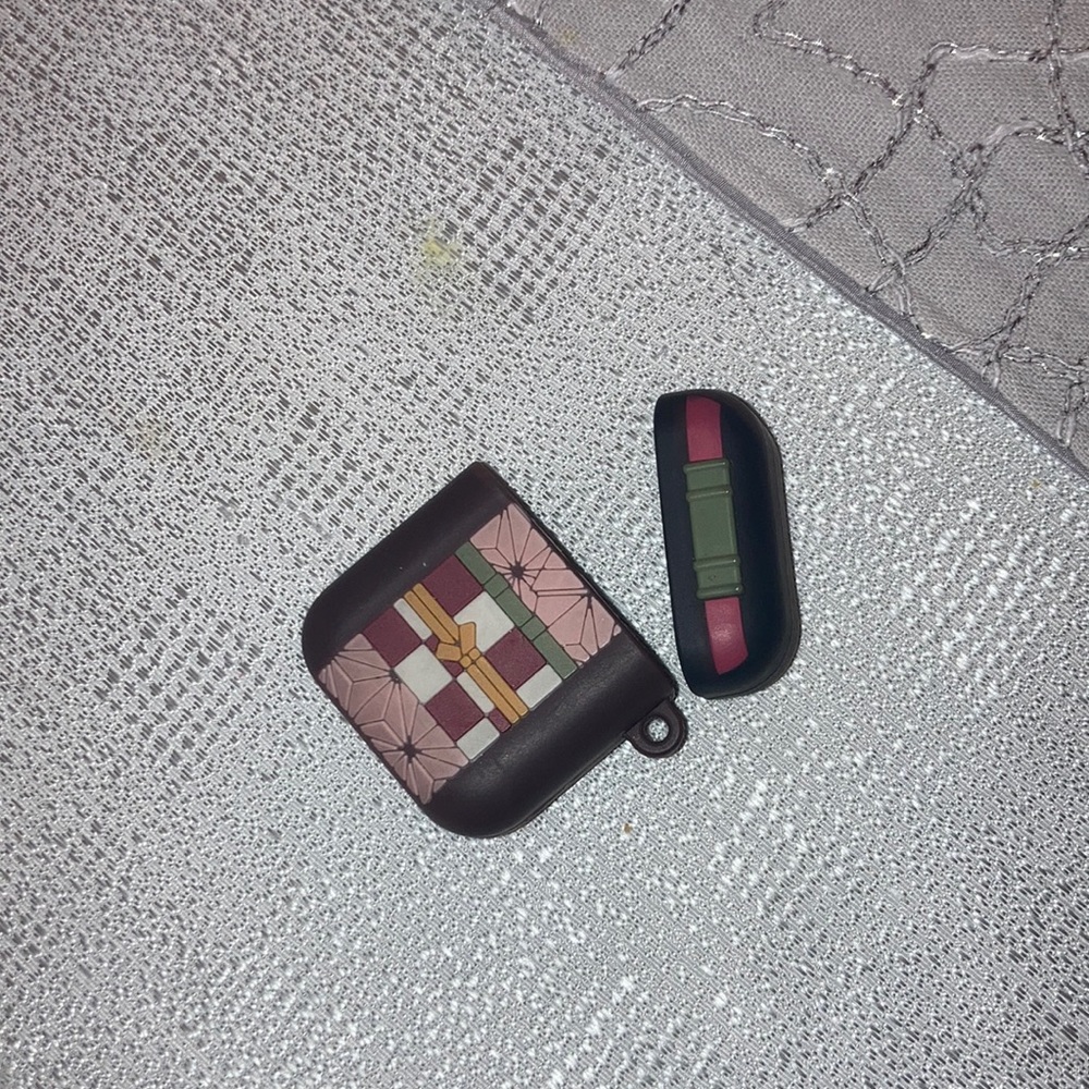 2 PC Nezuko Airpod Case